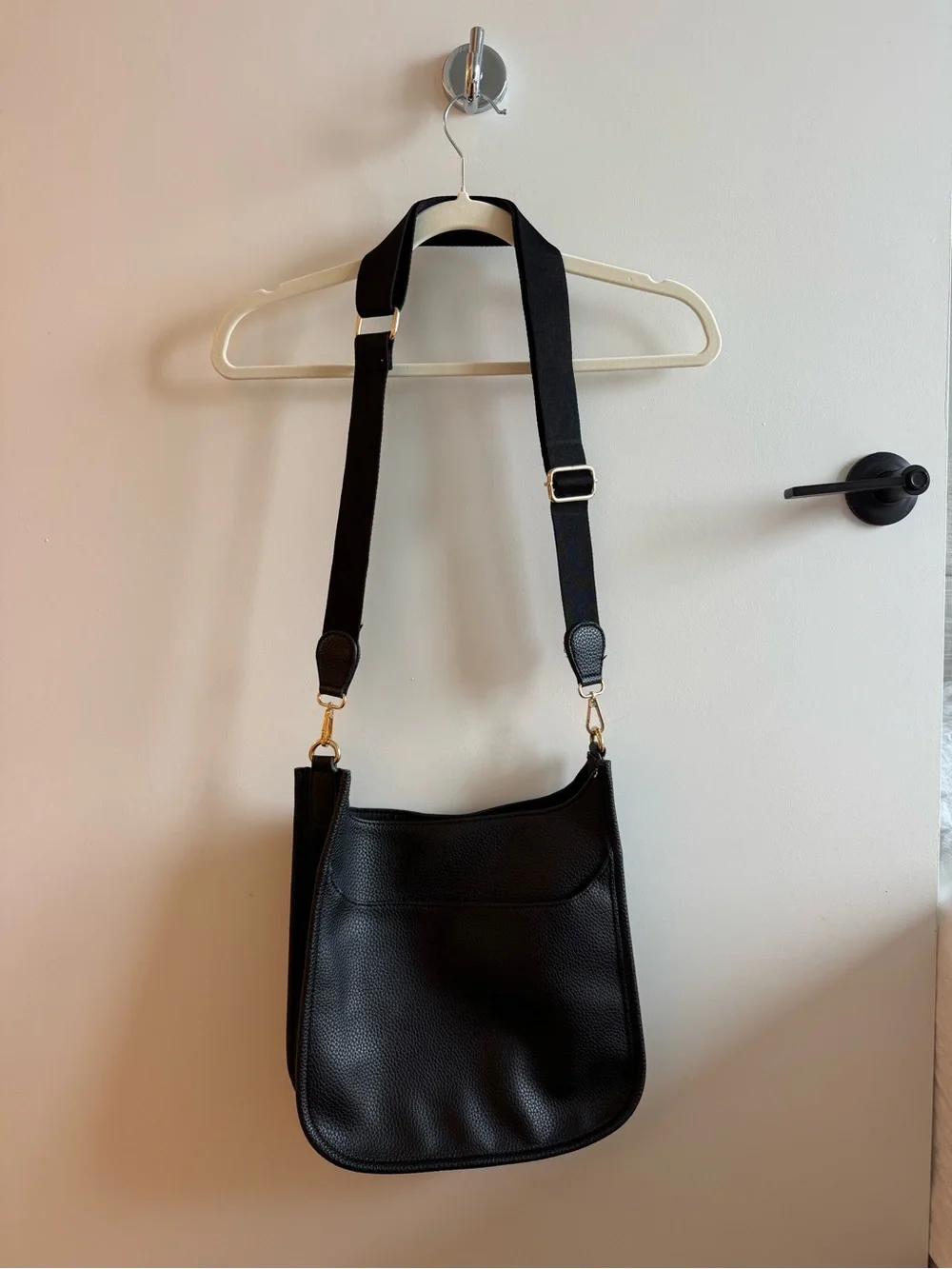 Large Black Crossbody Shoulder Bag